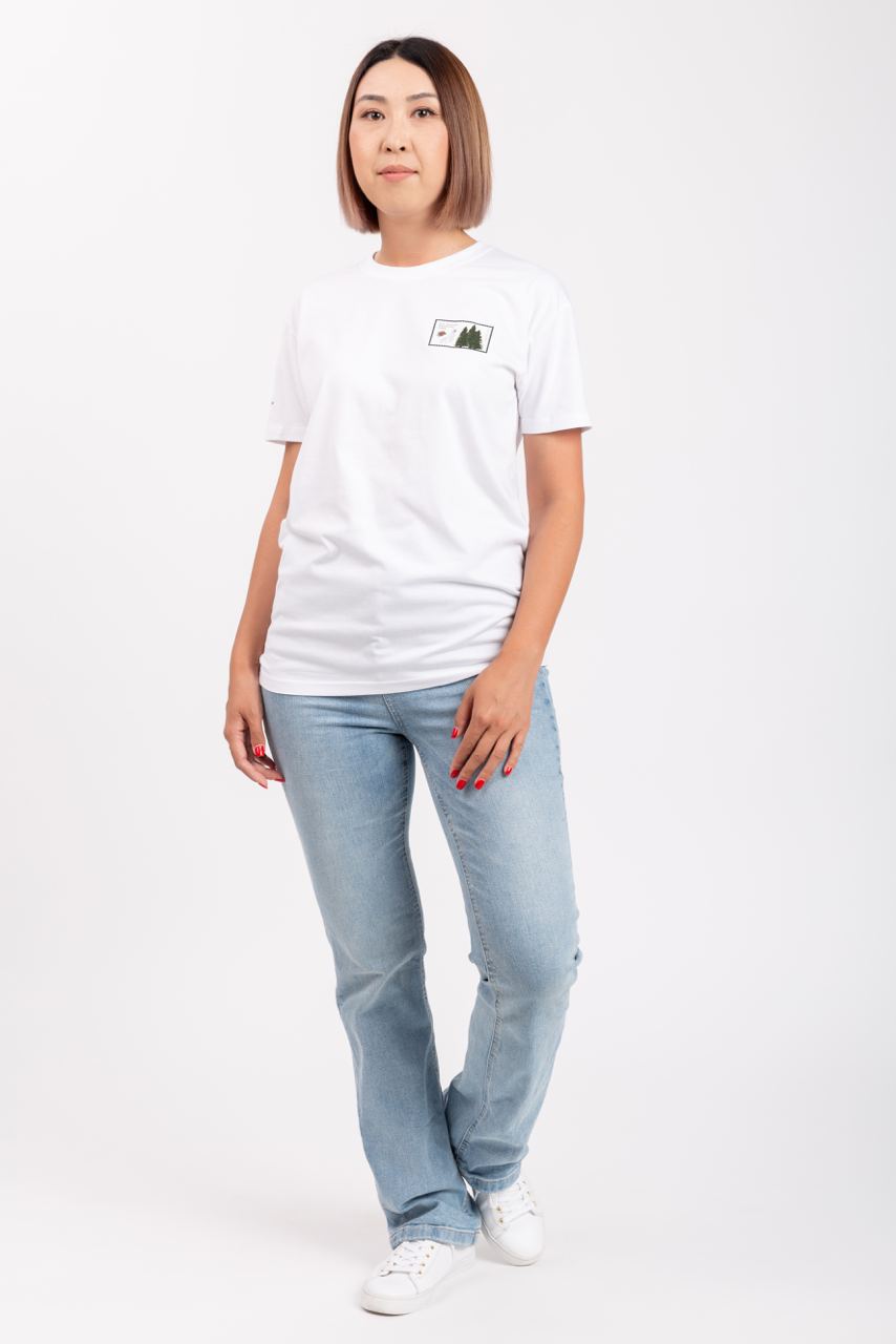 ИА Футболка с Елкой 